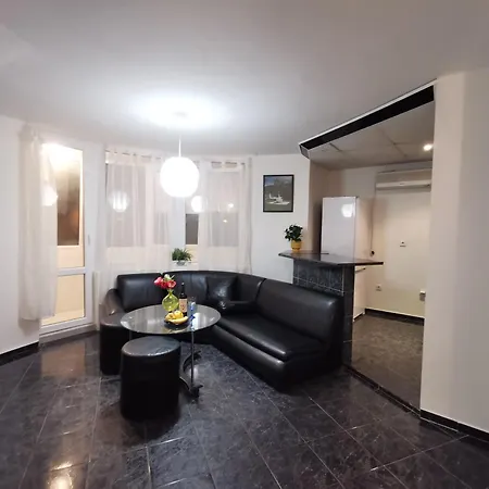 アパート мезонет в гръцката махала