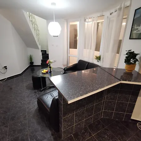 Apartmán мезонет в гръцката махала *